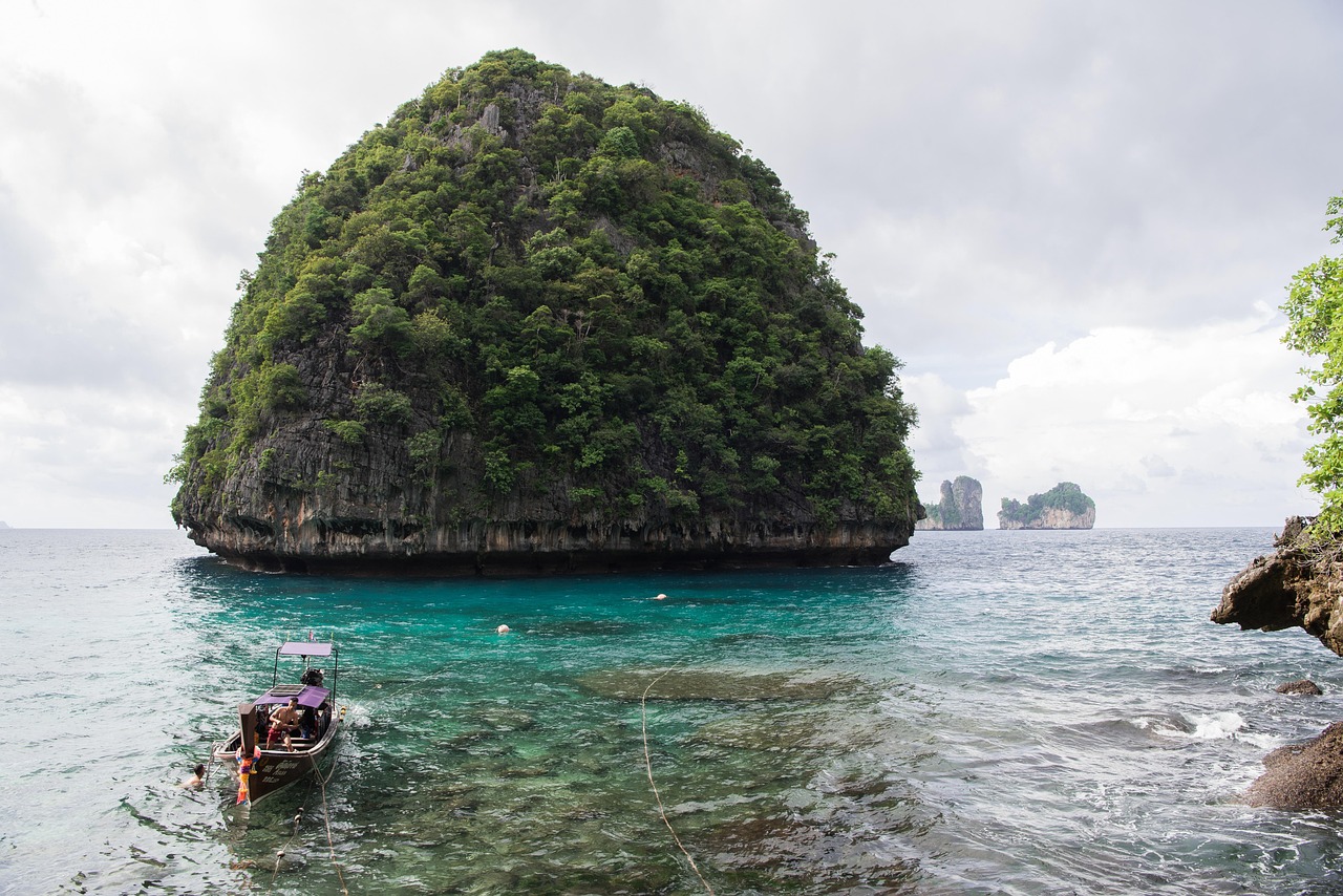 phi-phi-islands-2538412_1280