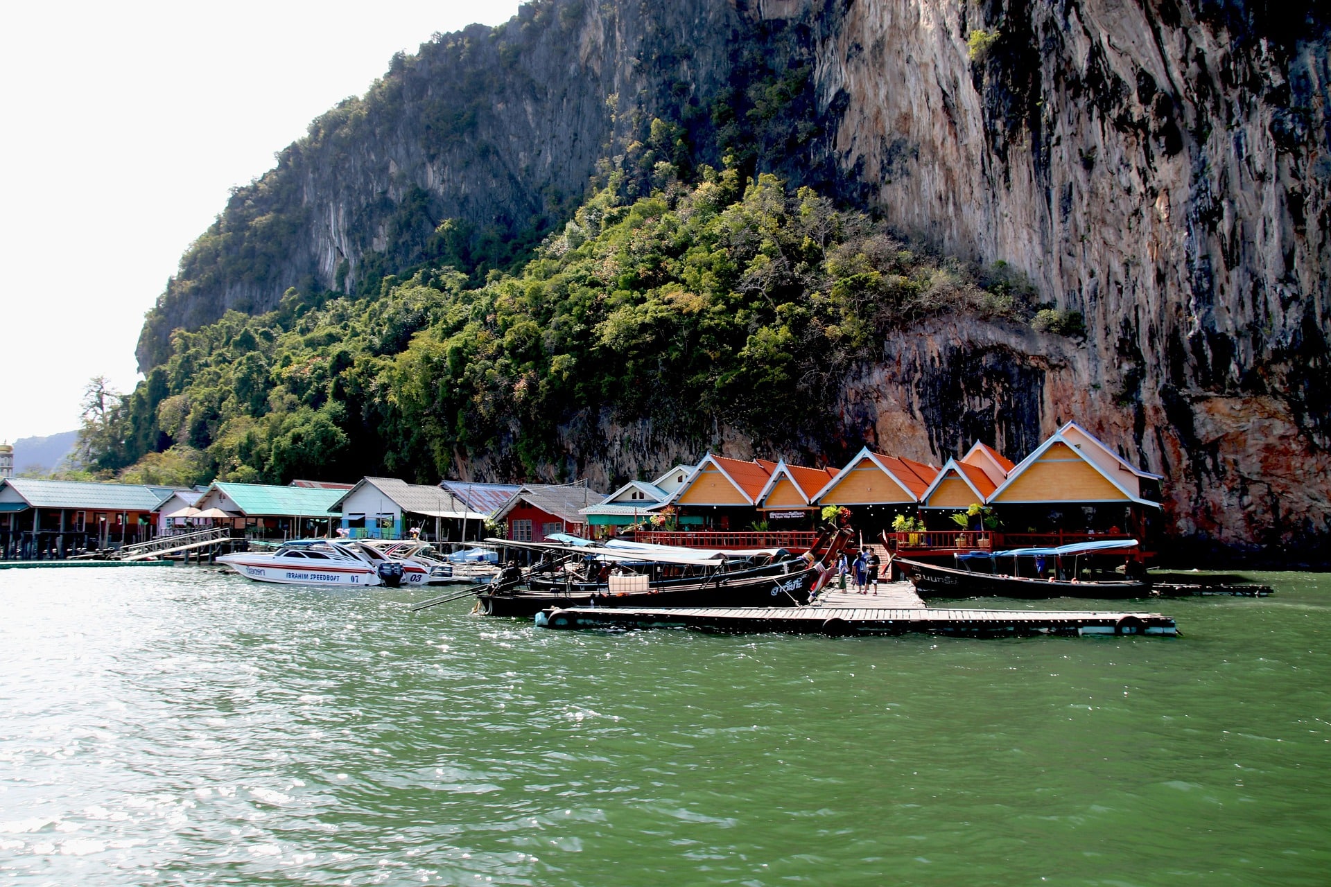 phuket-5072447_1920